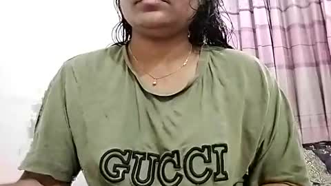 himuhimu22 online show from 02/08/26, 04:21