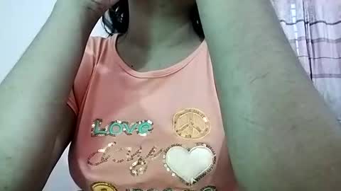 himuhimu22 online show from 05/01/26, 11:37