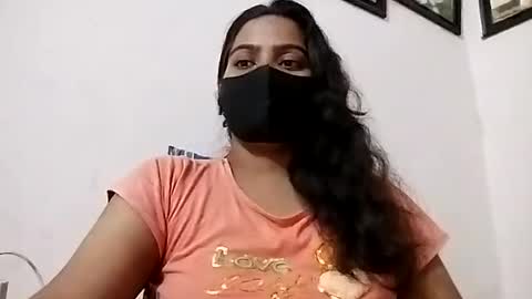 Snapshot of himuhimu22 chatting on 07/01/26, 11:04 himuhimu22 online show from 07/01/26, 11:04