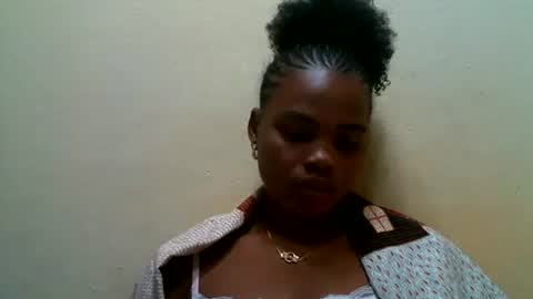 Snapshot of hinah89 chatting on 06/09/26, 08:48 hinah89 online show from 06/09/26, 08:48