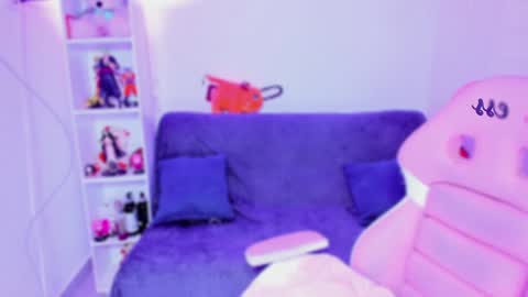 Snapshot of hinata1_chan chatting on 12/10/24, 01:11 Hinata online show from 12/10/24, 01:11