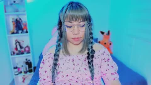 Snapshot of hinata1_chan chatting on 02/27/25, 09:00 Hinata online show from 02/27/25, 09:00