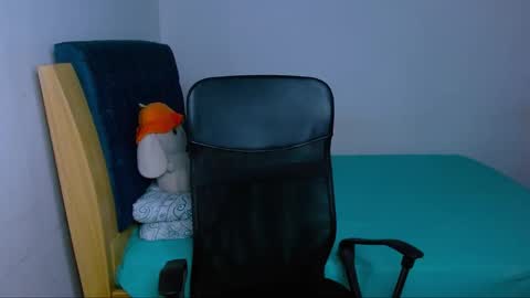      0600AM-1100AM - online show from 03/03/26, 02:01