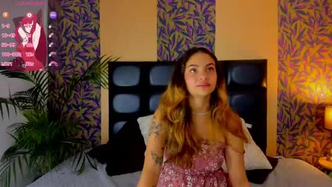 Snapshot of hinata_itachi chatting on 03/08/25, 09:18 FANE AND DAVID online show from 03/08/25, 09:18