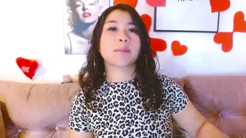 hinata lee online show from 02/28/25, 11:36