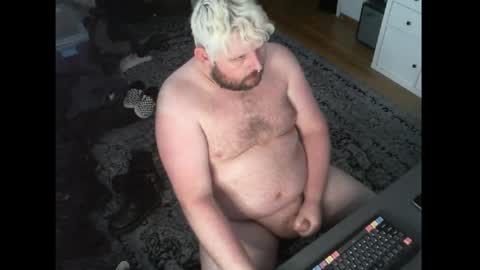 hipguy91 online show from 05/07/26, 06:35