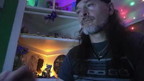 hippiedad333 online show from 04/04/26, 12:31