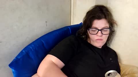 hippiesoul204 online show from 01/25/25, 05:51