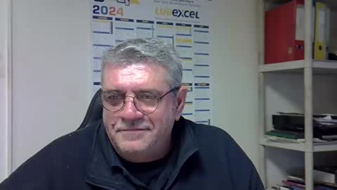 hippo online show from 12/20/24, 07:44