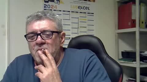 hippo online show from 12/22/24, 05:21