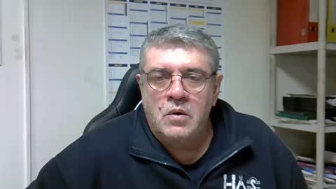 hippo online show from 01/06/25, 06:47