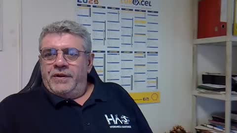 hippo online show from 01/10/25, 02:13