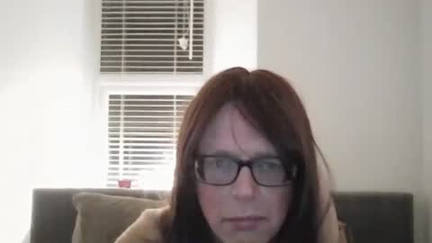 HiRileyx online show from 12/22/25, 10:51