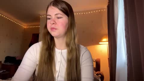 Snapshot of hirokosersen chatting on 03/01/26, 12:07 I am Amy ntmu Lets hit 10 Thumbs Up together online show from 03/01/26, 12:07