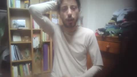 Snapshot of hitmenoww chatting on 10/21/25, 07:53 hitmenoww online show from 10/21/25, 07:53