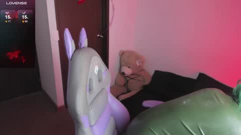 Hitomi Arata online show from 01/14/25, 05:56