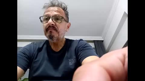 CandyboxHunter44 online show from 04/30/26, 01:45