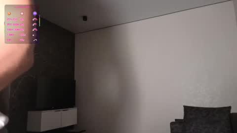 Sofia online show from 01/13/26, 05:07