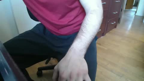 Hockey Player online show from 02/17/25, 04:26