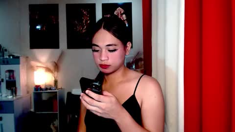 hoelymarie online show from 06/03/26, 12:57