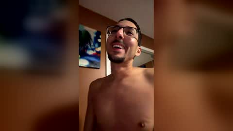 hoeskii online show from 02/05/26, 04:28