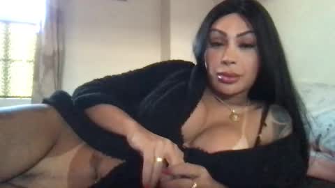 Snapshot of hoffmanpaula chatting on 03/03/26, 02:12 hoffmanpaula online show from 03/03/26, 02:12