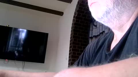 Snapshot of hofnung chatting on 05/05/26, 05:21 hofnung online show from 05/05/26, 05:21