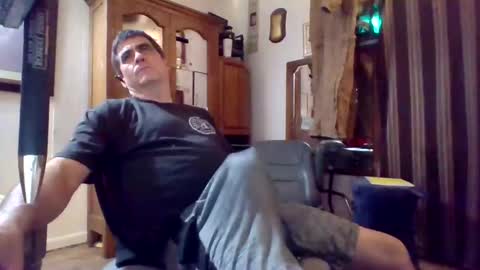 hoglegg99384194 online show from 12/17/24, 06:56