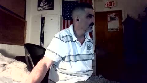 hoglegg99384194 online show from 09/10/25, 08:47