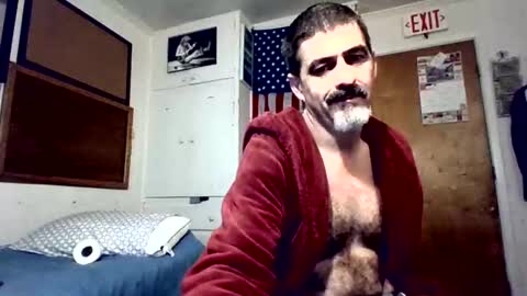 hoglegg99384194 online show from 10/15/25, 08:58