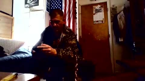 hoglegg99384194 online show from 11/01/25, 12:51