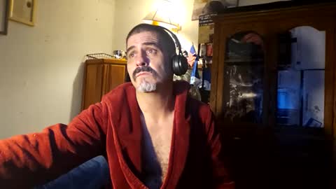 hoglegg99384194 online show from 12/01/25, 01:49