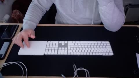 hohegger online show from 10/06/25, 09:29