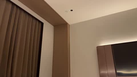 amy online show from 11/16/25, 05:51