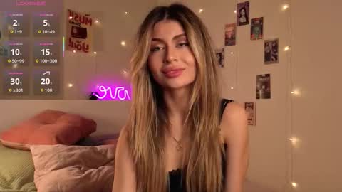 Moni Monica online show from 09/21/25, 08:16