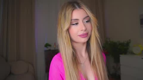 Moni Monica online show from 04/15/26, 08:10