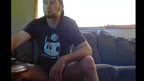 Snapshot of holefilla33 chatting on 03/22/26, 03:26 holefilla33 online show from 03/22/26, 03:26