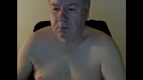 Holger online show from 10/18/25, 02:51