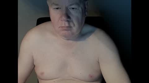 Holger online show from 12/18/25, 03:56