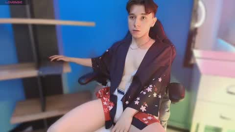 Holland online show from 03/20/26, 03:06