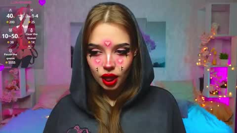 Lux online show from 02/13/25, 07:10