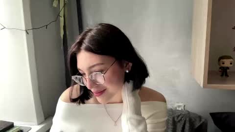 Sofia online show from 03/24/26, 05:12