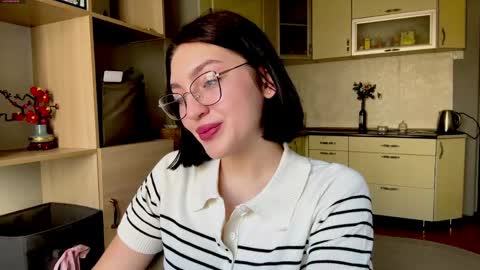 Sofia online show from 04/22/26, 05:10