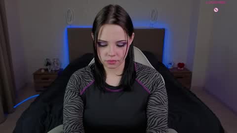 Lux online show from 05/09/26, 05:29
