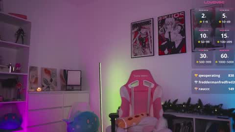 Holli online show from 12/05/24, 07:17