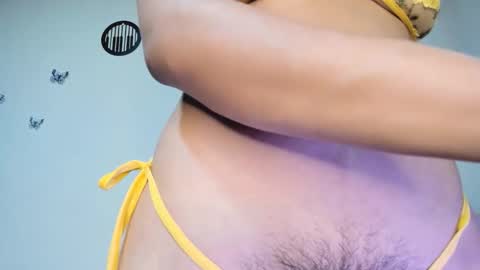 holly... online show from 04/21/26, 03:17