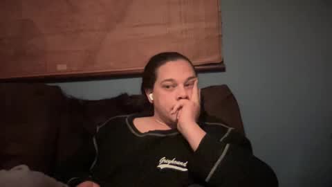 Hollys Drive threw Side Of CB. online show from 12/04/25, 04:33