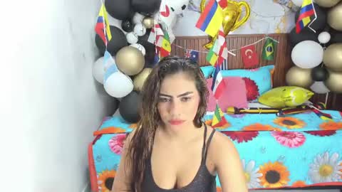 Snapshot of holly_22 chatting on 07/03/26, 11:05 Holly 22 online show from 07/03/26, 11:05