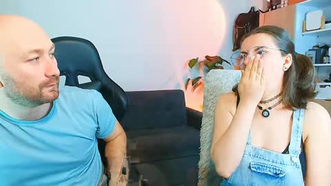 Holly and Honey online show from 04/02/26, 10:18