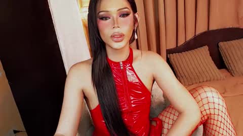 Snapshot of holly_goddessxx chatting on 02/17/26, 12:40 holly_goddessxx online show from 02/17/26, 12:40
